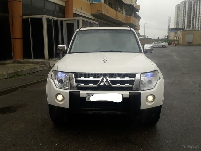 Mitsubishi Pajero 2008, 218,000 km - 3.0 l - Bakı