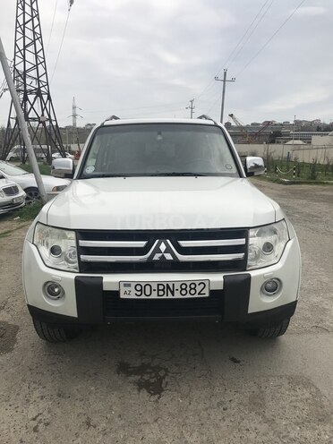 Mitsubishi Pajero 2007, 216,000 km - 3.0 л - Bakı