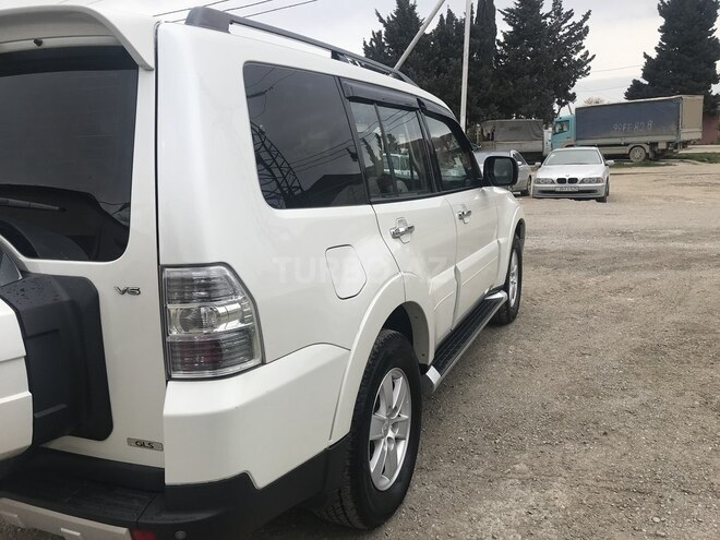 Mitsubishi Pajero 2007, 216,000 km - 3.0 л - Bakı