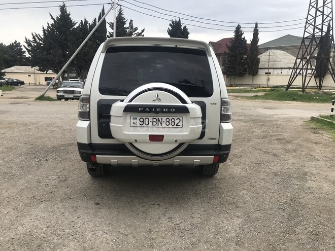 Mitsubishi Pajero 2007, 216,000 km - 3.0 л - Bakı