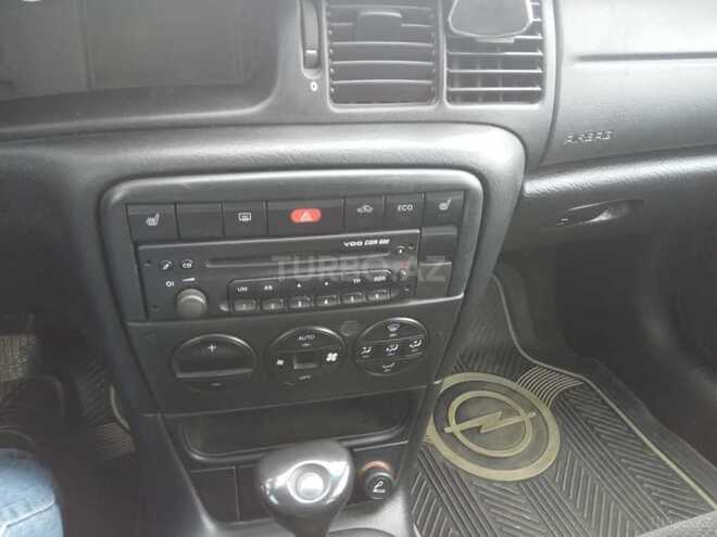 Opel Vectra 2011, 250,000 km - 1.8 л - Bakı