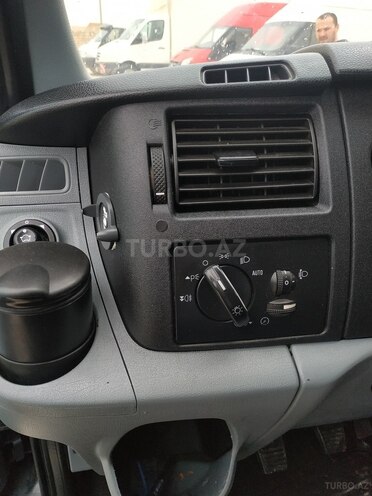 Ford Transit 2007, 175,000 km - 2.4 l - Bakı