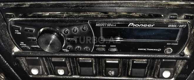 GAZ 31105 2004, 300,000 km - 2.3 l - Lənkəran