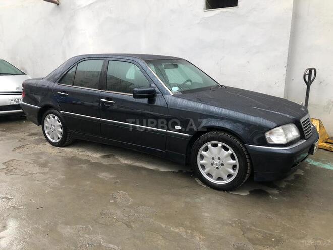 Mercedes C 240 1997, 117,000 km - 2.4 л - Bakı