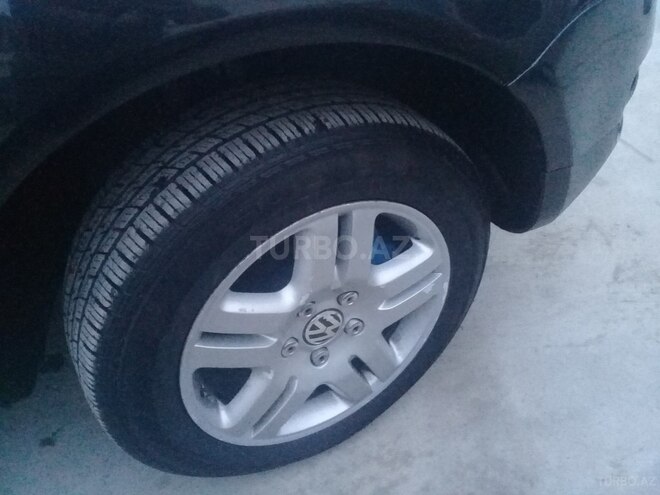 Volkswagen Touareg 2003, 147,000 km - 3.2 l - Sumqayıt