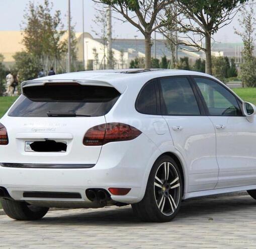 Porsche Cayenne Turbo 2011, 98,000 km - 4.8 л - Bakı