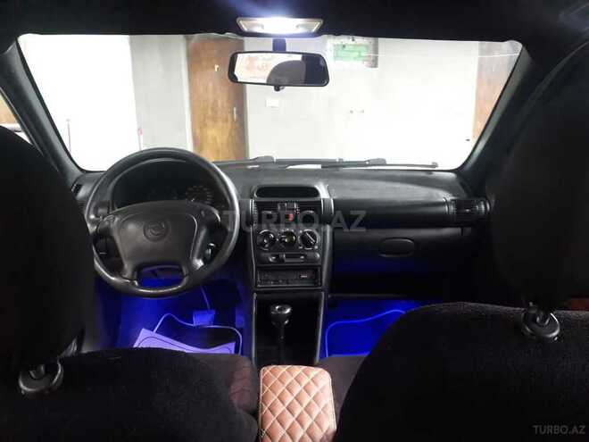 Opel Vita 1998, 268,000 km - 1.4 l - Gəncə
