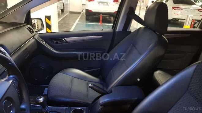 Mercedes B 180 2010, 95,000 km - 1.7 l - Bakı
