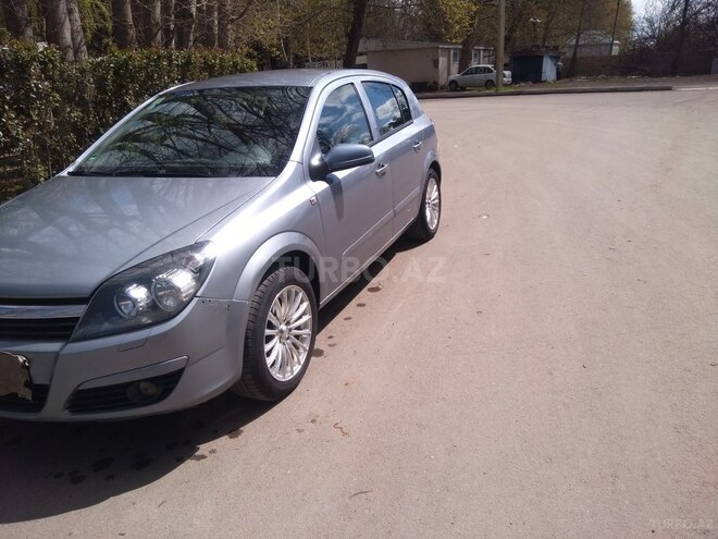 Opel Astra 2005, 260,000 km - 1.4 l - Mingəçevir