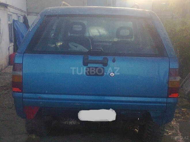 Opel Frontera 1993, 230,000 km - 2.4 l - Ağsu