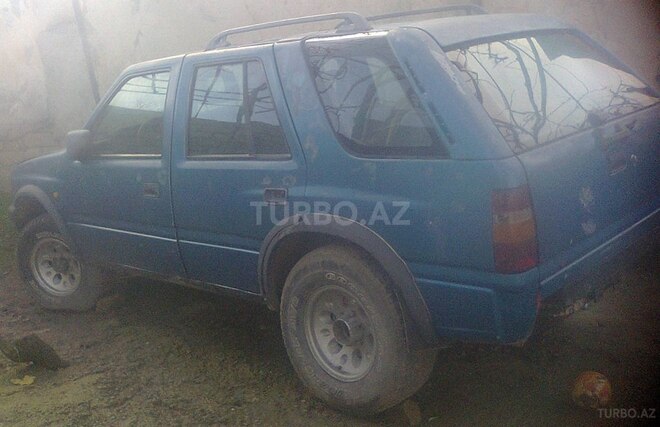 Opel Frontera 1993, 230,000 km - 2.4 l - Ağsu