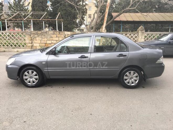 Mitsubishi Lancer 2006, 215,677 km - 1.3 l - Bakı