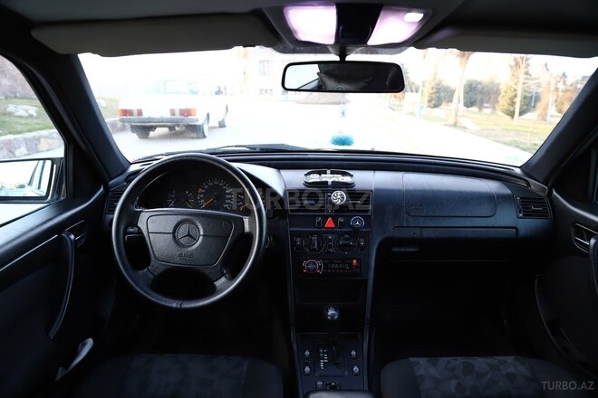 Mercedes C 180 1998, 440,000 km - 1.8 l - Xaçmaz