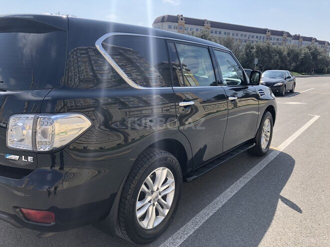 Nissan Patrol 2011, 125,000 km - 5.6 l - Bakı