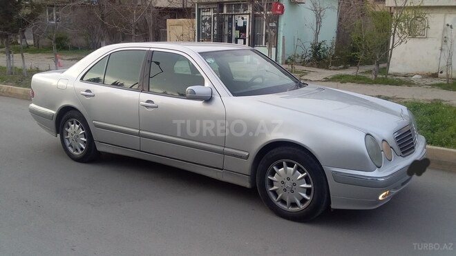 Mercedes E 270 2000, 345,000 km - 2.7 l - Bakı
