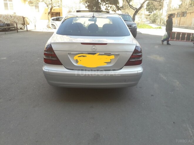 Mercedes E 270 2002, 365,002 km - 2.7 л - Bakı