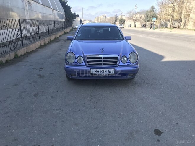 Mercedes E 220 1999, 432,000 km - 2.2 л - Bakı