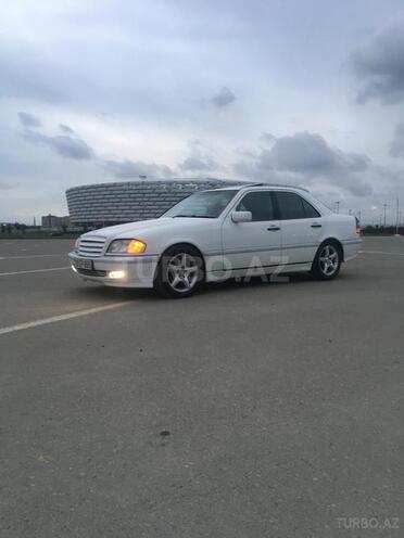 Mercedes C 230 2000, 16,452 km - 0.3 l - Bakı
