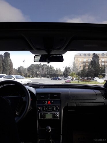 Mercedes C 200 1998, 289,145 km - 2.0 л - Sumqayıt