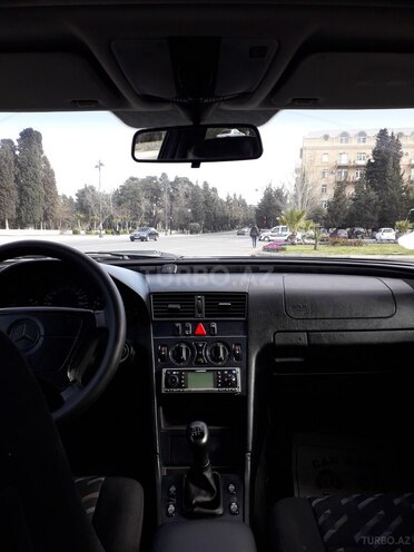 Mercedes C 200 1998, 289,145 km - 2.0 л - Sumqayıt