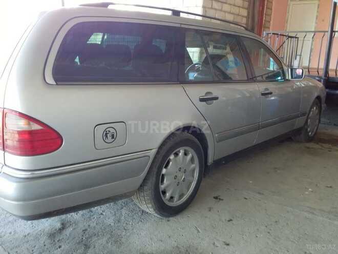 Mercedes E 240 1998, 304,000 km - 2.4 l - Zaqatala
