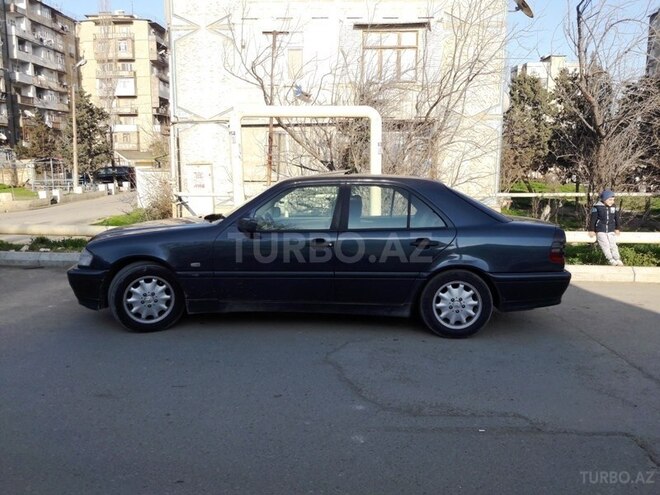 Mercedes C 220 1998, 287,500 km - 2.2 l - Bakı
