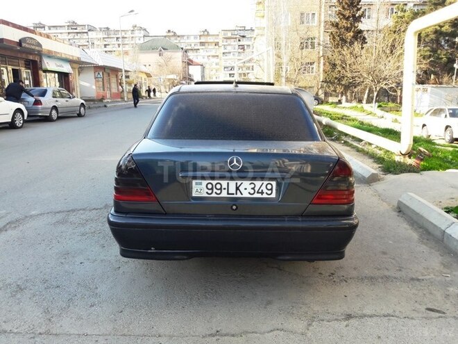 Mercedes C 220 1998, 287,500 km - 2.2 l - Bakı