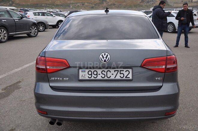 Volkswagen Jetta 2015, 83,000 km - 1.8 л - Bakı
