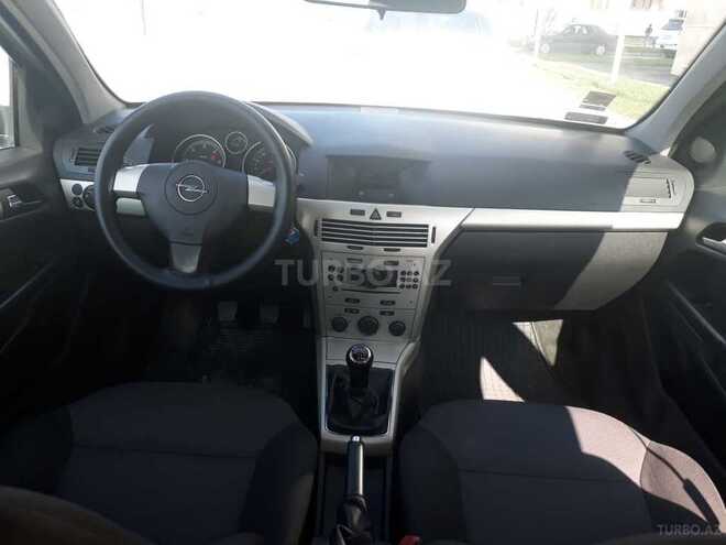 Opel Astra 2008, 130,000 km - 1.3 l - Bakı