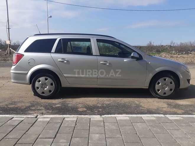 Opel Astra 2008, 130,000 km - 1.3 l - Bakı
