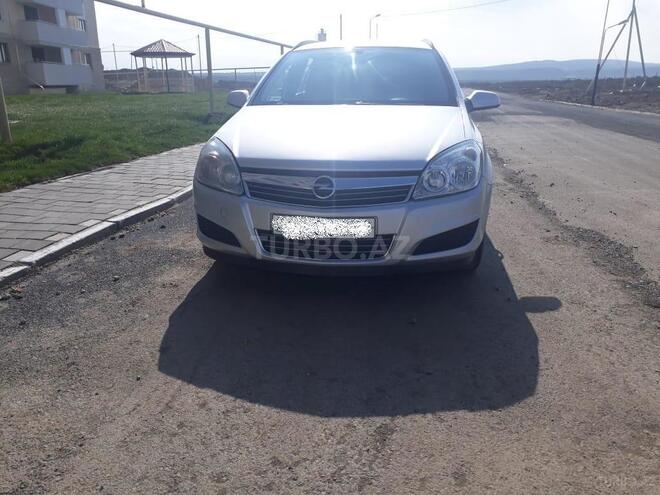 Opel Astra 2008, 130,000 km - 1.3 l - Bakı