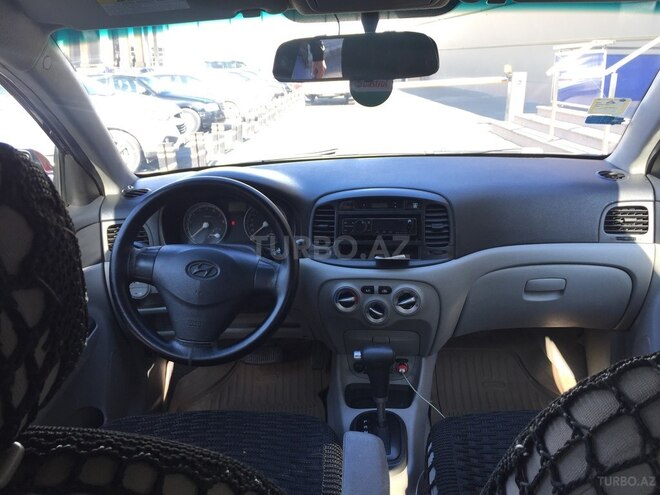 Hyundai Accent 2008, 270,000 km - 1.4 л - Bakı