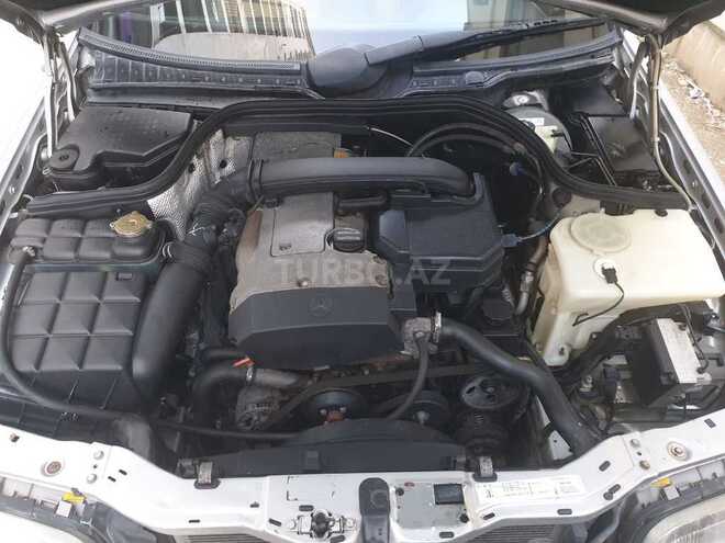 Mercedes C 180 1996, 216,000 km - 2.2 л - Bakı