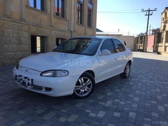Hyundai Elantra 1995, 525,000 km - 2.0 l - Bakı
