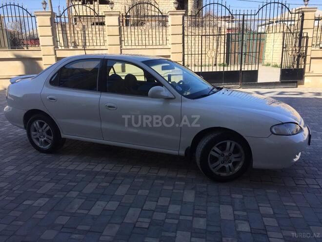 Hyundai Elantra 1995, 525,000 km - 2.0 l - Bakı