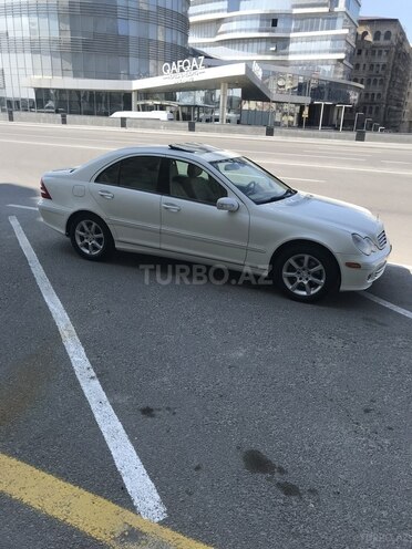Mercedes C 280 2006, 228,000 km - 3.0 л - Bakı