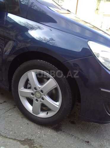 Mercedes B 170 2007, 99,000 km - 1.7 л - Bakı