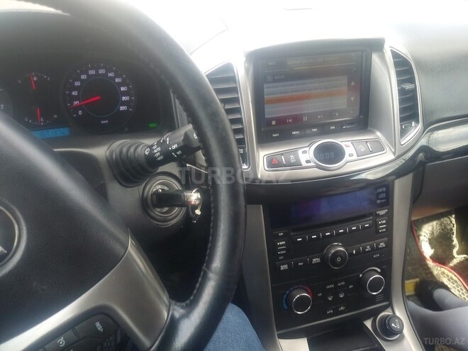 Chevrolet Captiva 2012, 167,450 km - 2.4 l - Saatlı