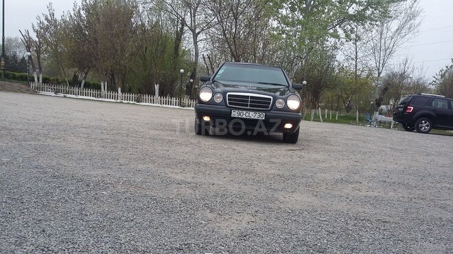 Mercedes E 230 1997, 352,650 km - 2.3 l - Kürdəmir