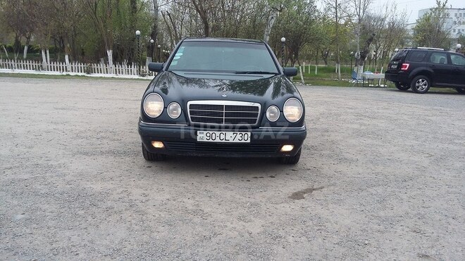 Mercedes E 230 1997, 352,650 km - 2.3 l - Kürdəmir