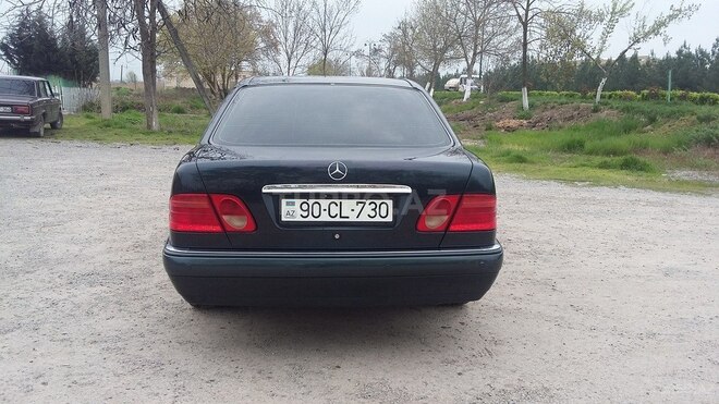 Mercedes E 230 1997, 352,650 km - 2.3 l - Kürdəmir