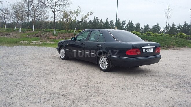 Mercedes E 230 1997, 352,650 km - 2.3 l - Kürdəmir