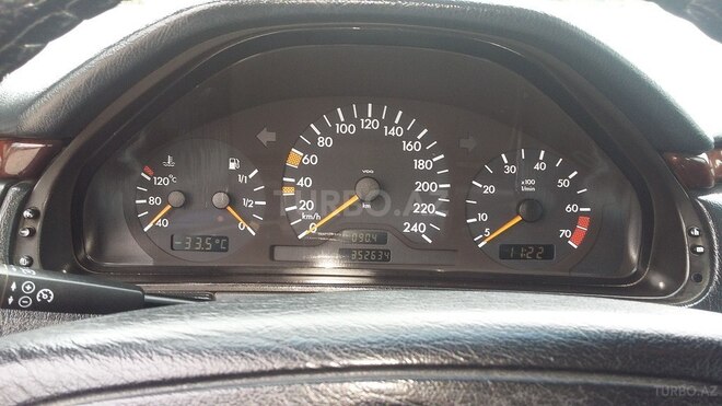 Mercedes E 230 1997, 352,650 km - 2.3 l - Kürdəmir