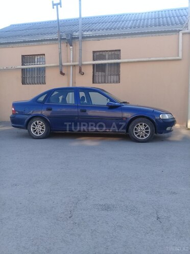 Opel Vectra 1997, 316,000 km - 1.8 l - Bakı