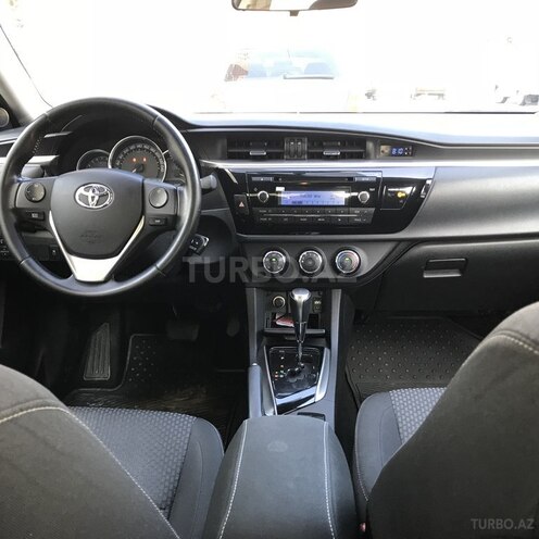 Toyota Corolla 2015, 83,600 km - 1.6 l - Bakı