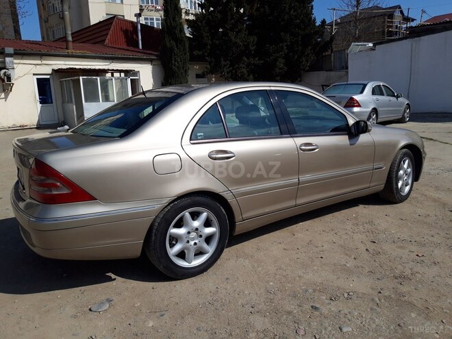 Mercedes C 240 2000, 300,000 km - 2.6 l - Bakı