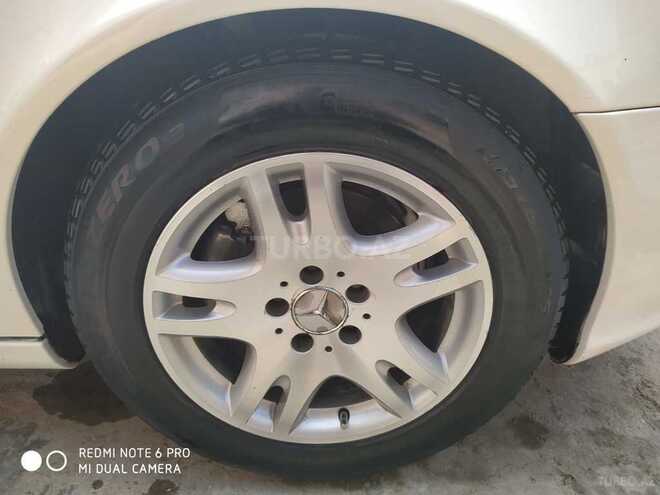 Mercedes E 220 2005, 262,000 km - 2.2 l - Bakı