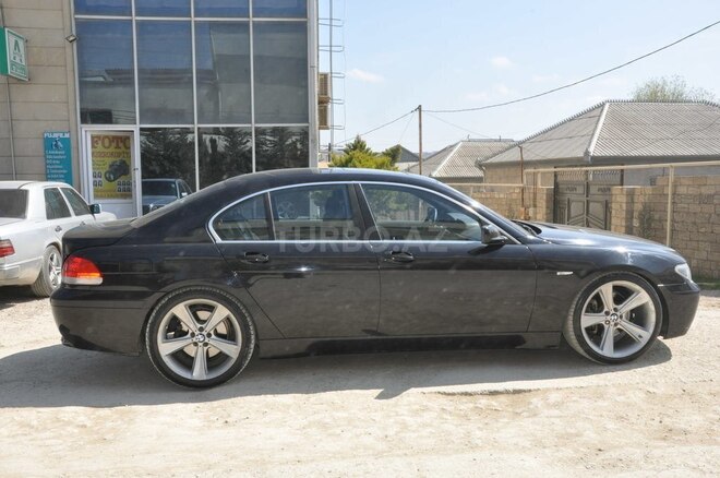 BMW 745 2002, 220,000 km - 3.6 l - Bakı
