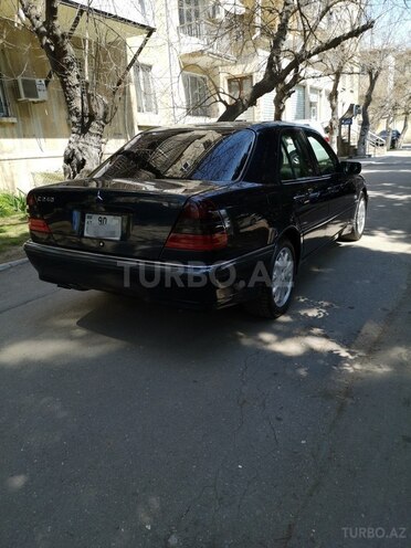 Mercedes C 240 1997, 117,000 km - 2.4 л - Bakı