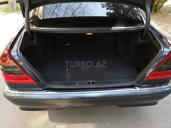 Mercedes C 240 1997, 117,000 km - 2.4 л - Bakı